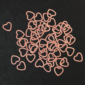 'No snag' heart stitch markers