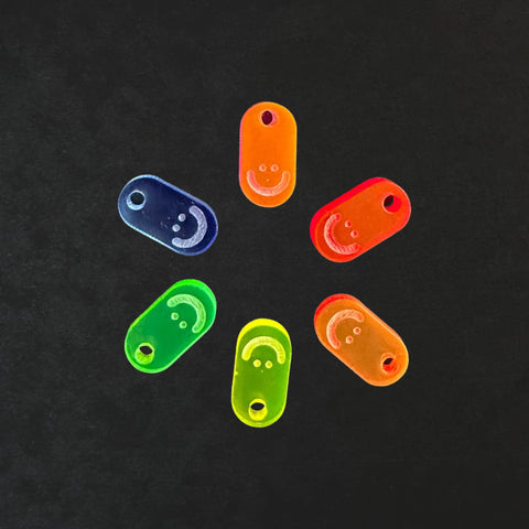 Smiley neon markers