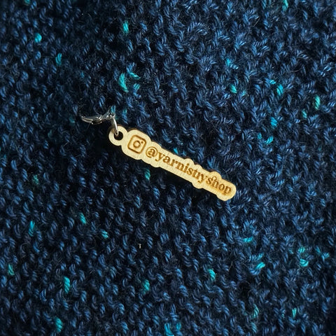 Social Media stitch marker